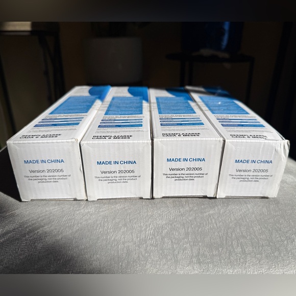 Refrigerator Water Filter Replacement Filters — 4 Pack - Picture 9 of 11